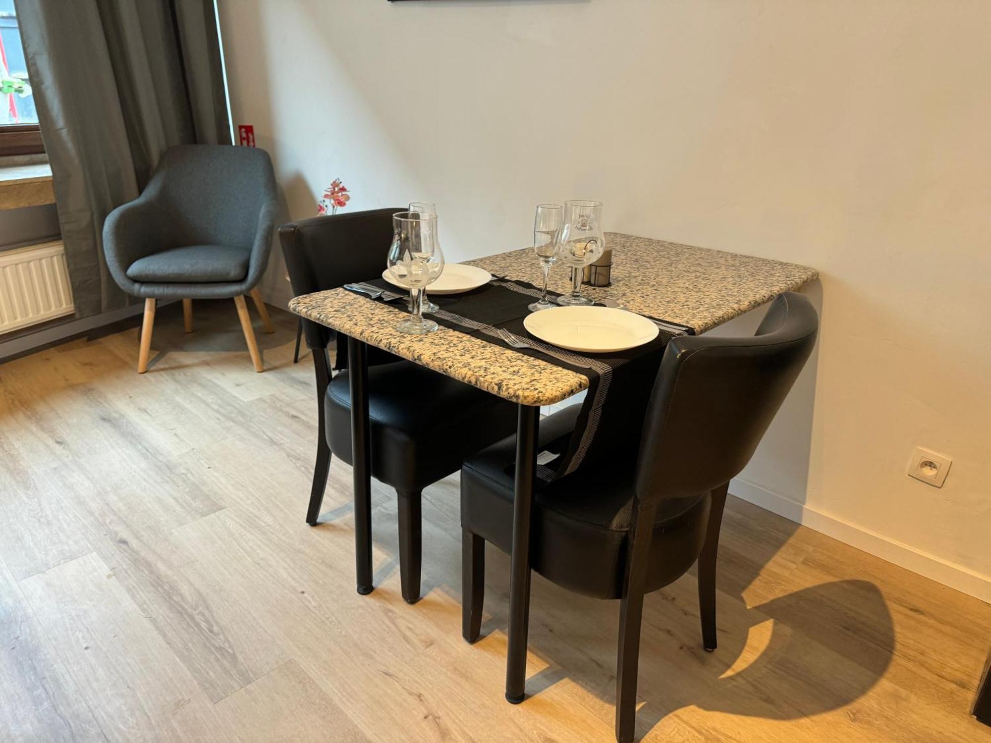 Two Bedroom Loft In The City Center By The Meir Antwerpen Exterior foto